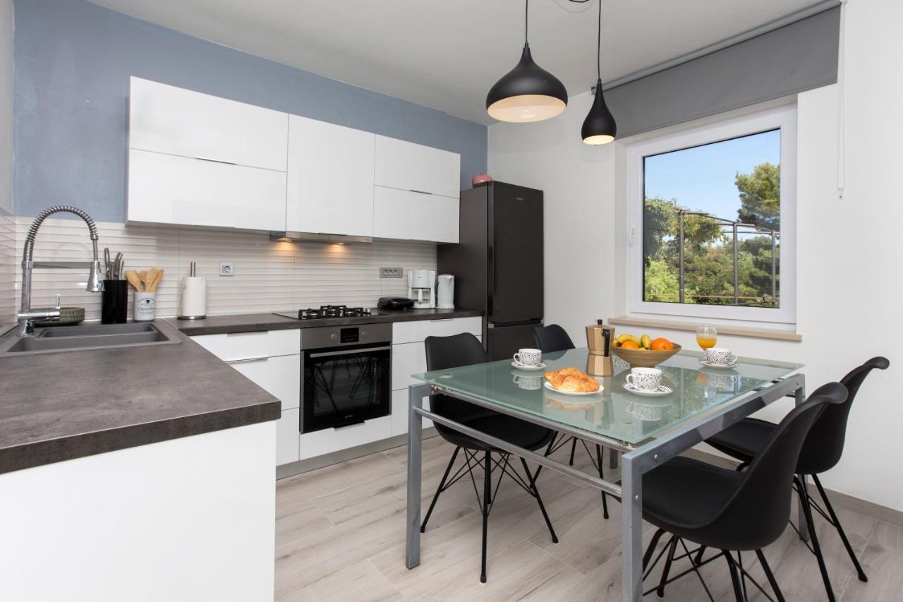 "Andrija" Apartmen'S Banjole Ngoại thất bức ảnh