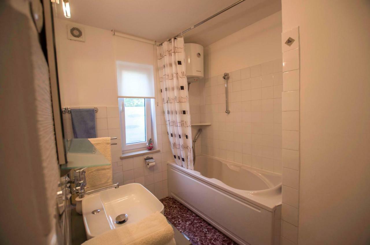 "Andrija" Apartmen'S Banjole Ngoại thất bức ảnh
